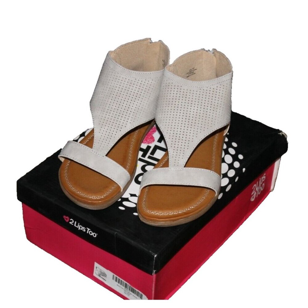 2 Lips Too Women's Caper Sandal Beige Gray Stone Flat Zip Back Size 8.5 NEW NIB